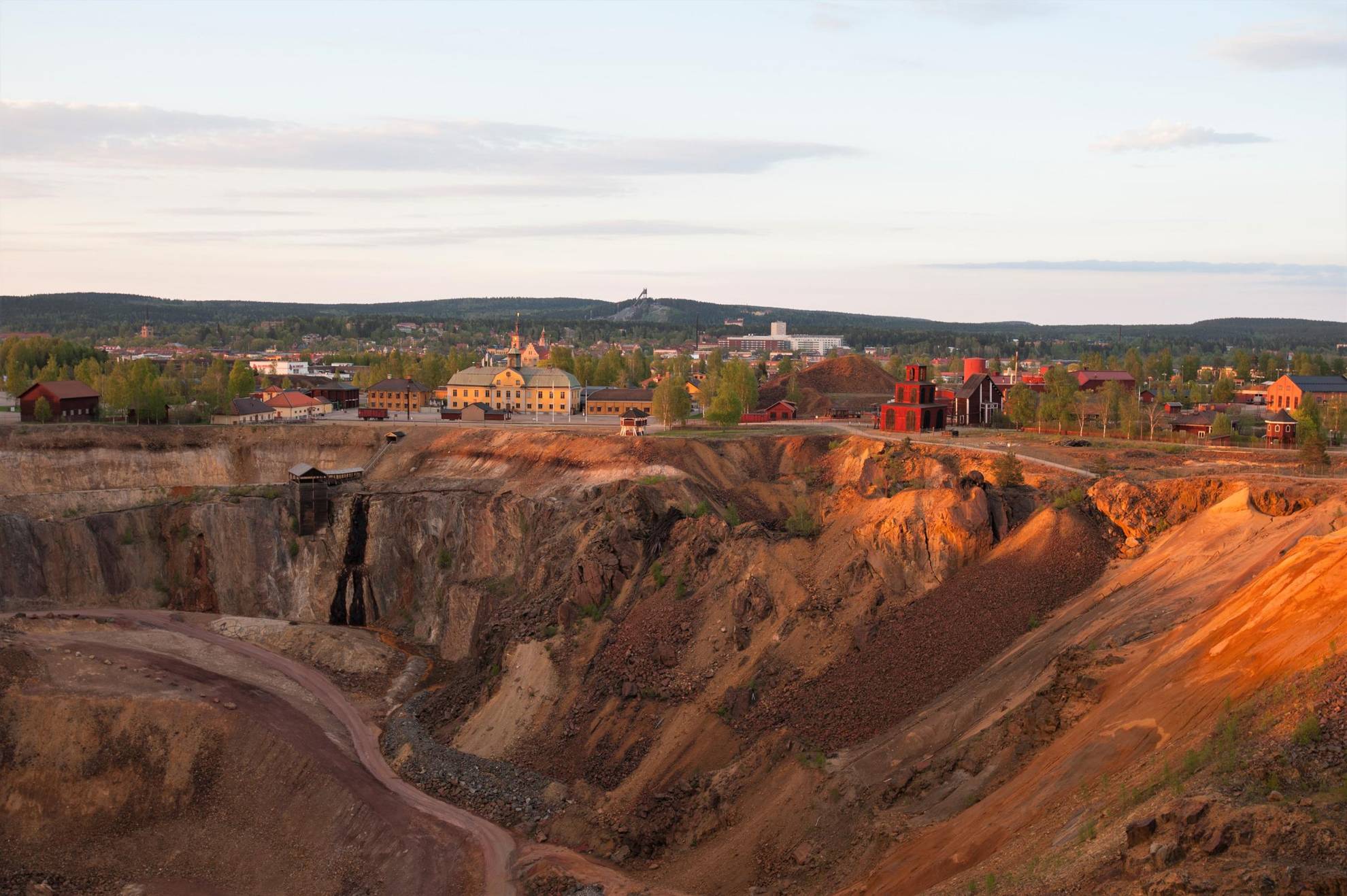 Vue aérienne de la mine de Falun et de ses environs.