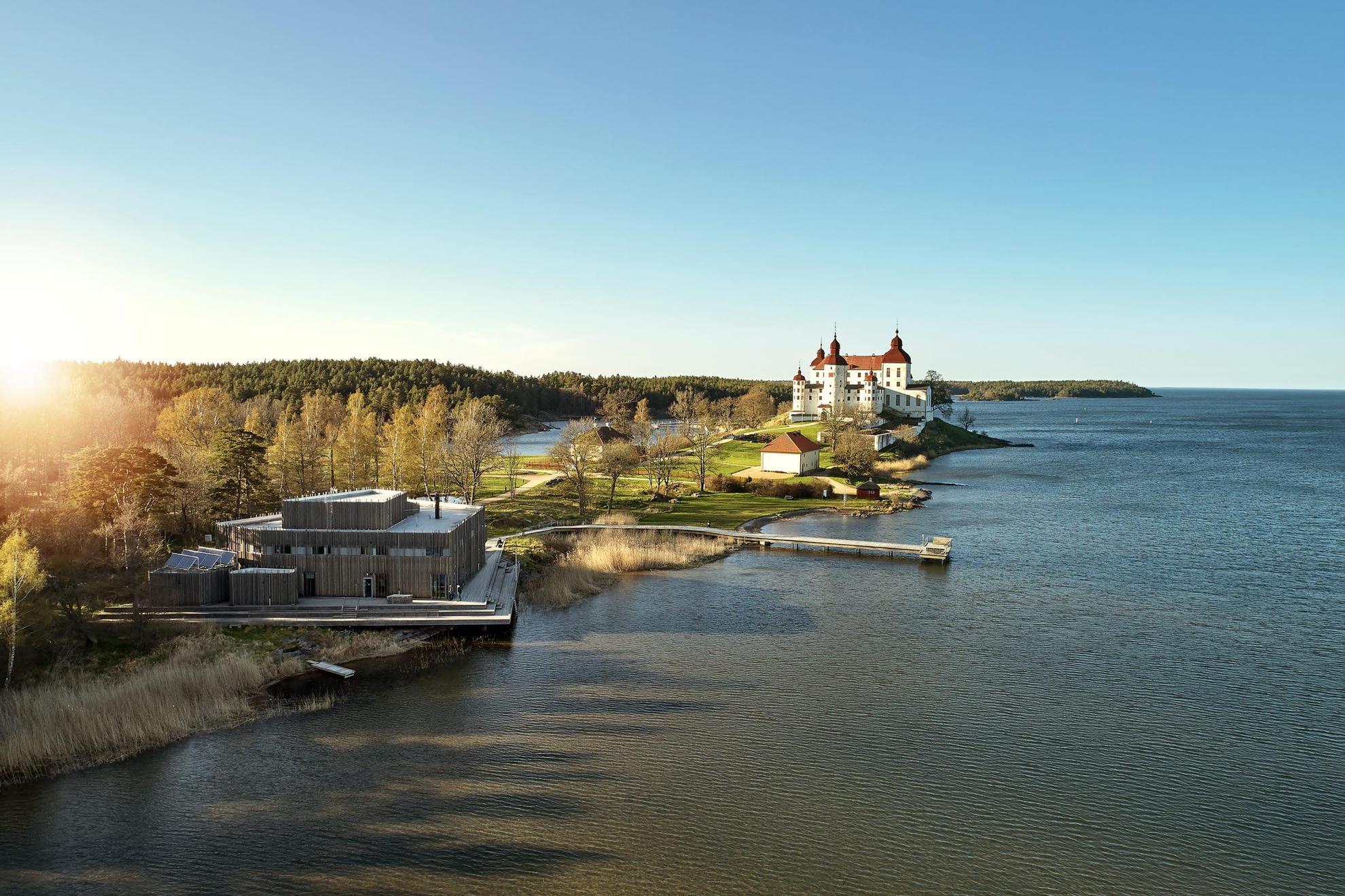 Le château de Läckö et le Naturum Vänerskärgården dans l'Ouest de la Suède